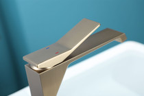 Royal Naples Handle Lavatory Faucet in Brushed Gold