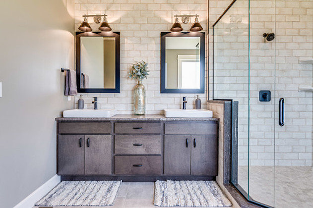 Here Are Your Best Bets for Affordable Bathroom Furniture