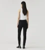 levis-311-shaping-skinny-black