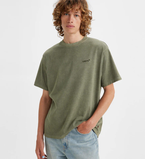 levi's-green-relaxed-tee levi's-green-relaxed-tee