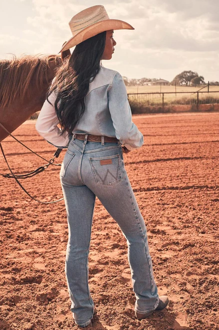 wrangler-western-high-rise-bootcut-dyneema-fibre-light-wash-denim