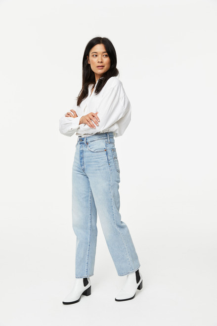 levi's ribcage straight light wash