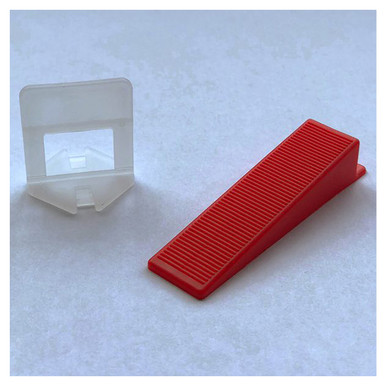Tileasy Red Pack Of 100 Tile Levelling Wedges | | 18Mm X 16Mm X 64Mm
