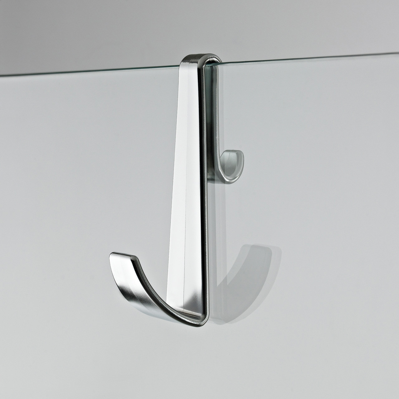Nuie Shower Enclosure Hook for Showers Without Frames
