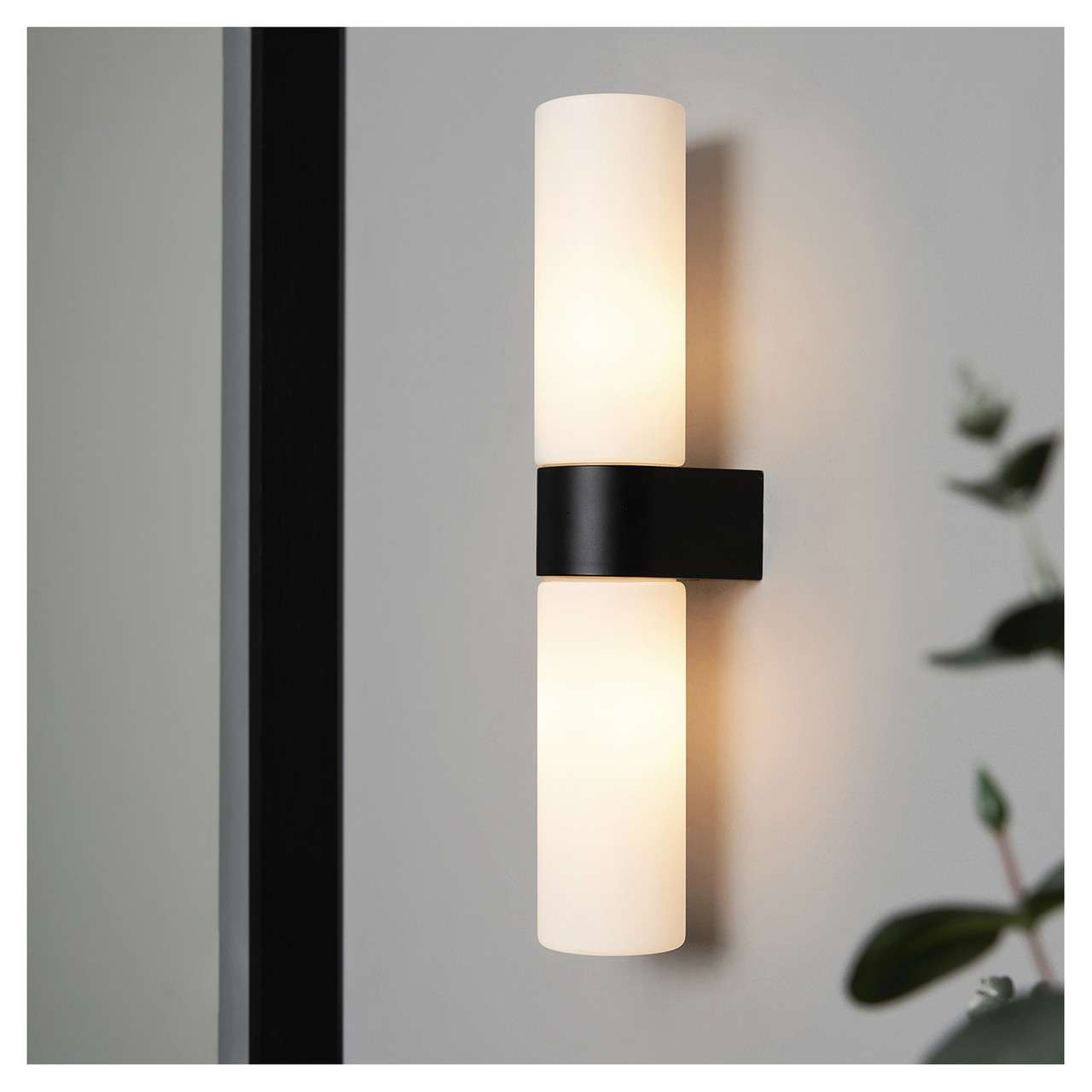 Forum Spa Cuco Bathroom Wall Light