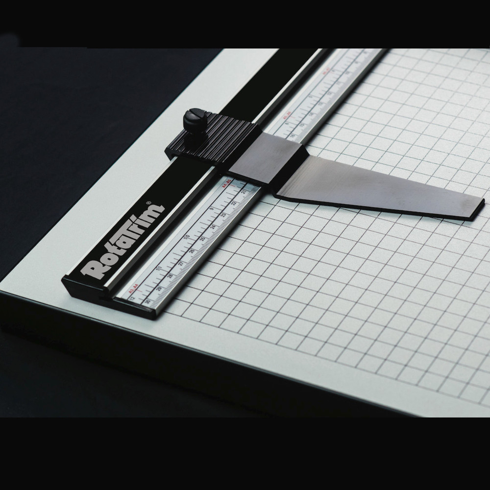Rotatrim RC RCM20 20-Inch Cut Professional Paper Cutter/ Trimmer 