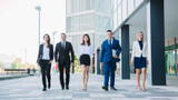 The Modern Executive: How to Upgrade Your Corporate Wardrobe in 2025