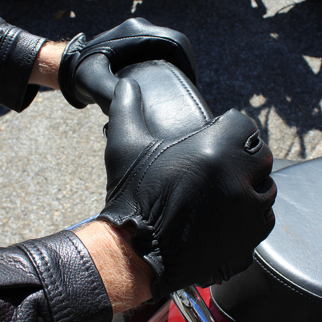 The Maverick Deerskin Motorcycle Glove | Fox Creek Leather