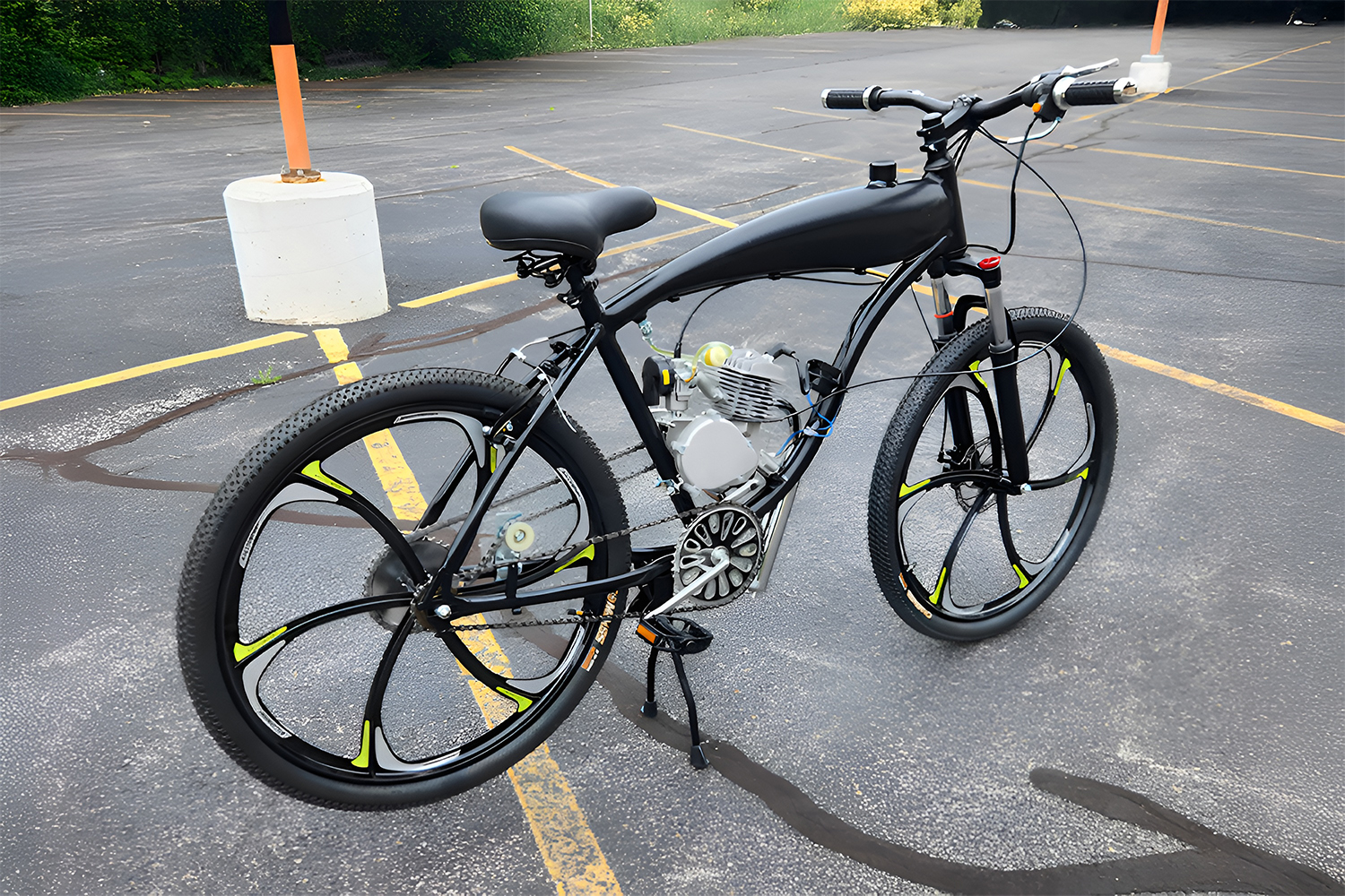 Black Screaming Demon motorized bike build