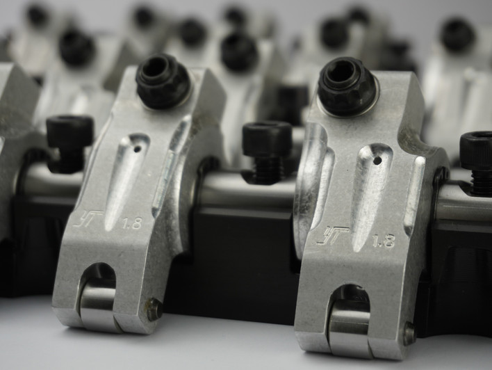 CHEVV8 LS7 1.8 ADJ SHAFT MOUNT PLATINUM ROLLER ROCKERS - SUITS ...