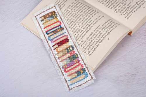 Counted Cross Stitch Kit: Bookmark - Books