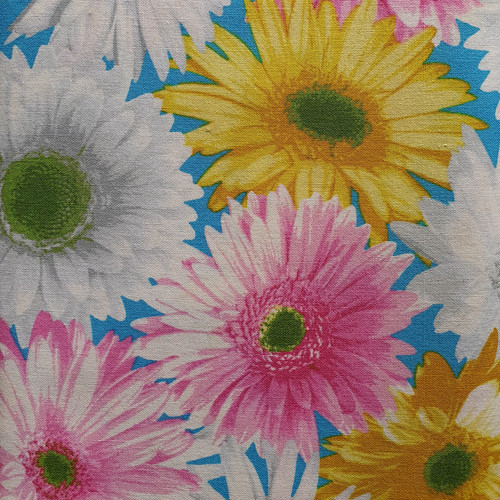 Bright Daisy Cotton Fabric, 112cm/44in wide, Sold Per HALF Metre