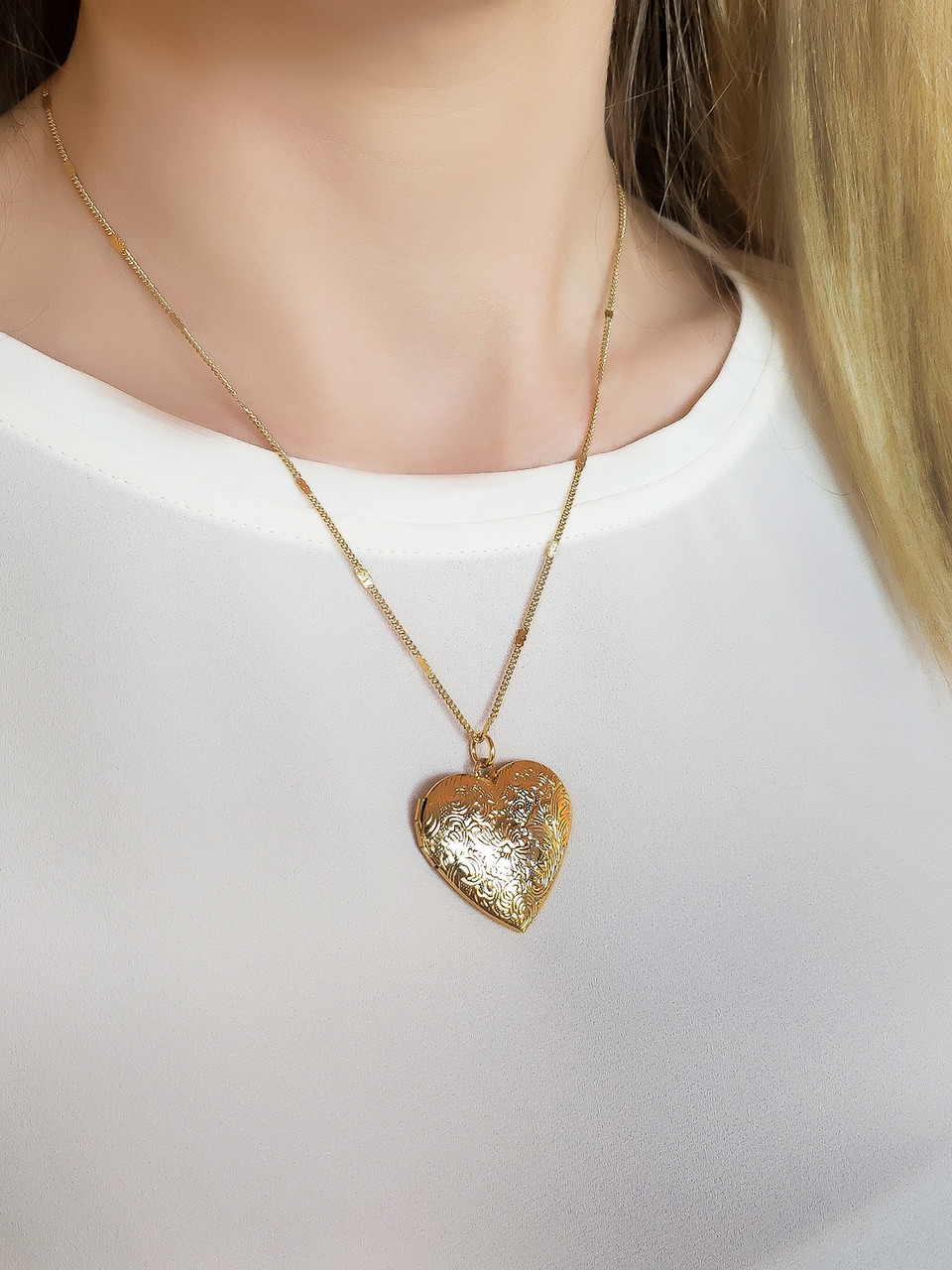 Gold Heart Locket Pendant Necklace | Classy Women Collection