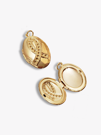 GOLD  BREAST  PENDANT値下げしました 1_ember_locket_open_laying_dow