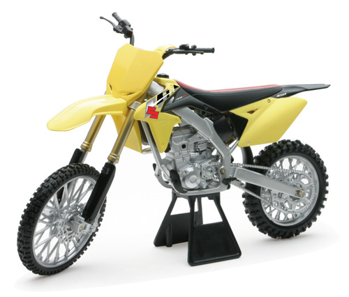 New Ray Toys Suzuki RM-Z450 Dirt Bike/ Scale - 1:6 User 1