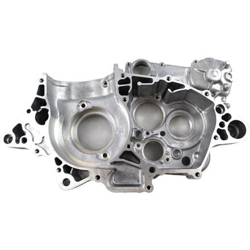 11100-HP1-600: CRANKCASE, R.