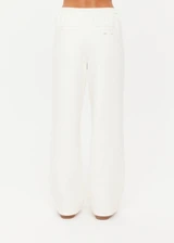 THE UPSIDE women's cream organic cotton terry Arkana Estelle Pant is designed for a relaxed fit with a barrel shaped leg and features an elasticated waistband and side pockets. Made for lifestyle.