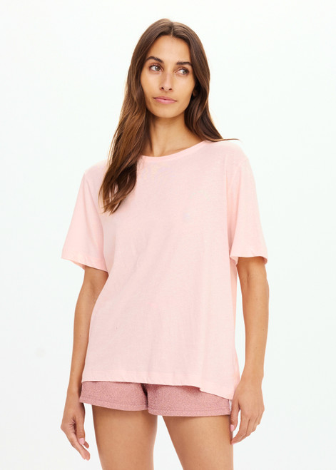 THE UPSIDE women's cotton linen Spellbound Jodhi Tee is a classic tee shape in washed quartz pink with upside logo printed on chest. Made for lifestyle.