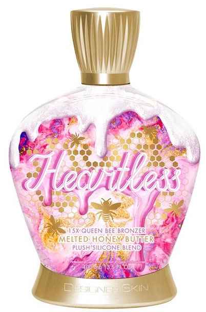 Heartless 15X Melted Honey Butter Bronzer has a Queen Bee 15X Bronzing Blend that features DHA and Caramel for an immediate bronzing impact and gradual color development.