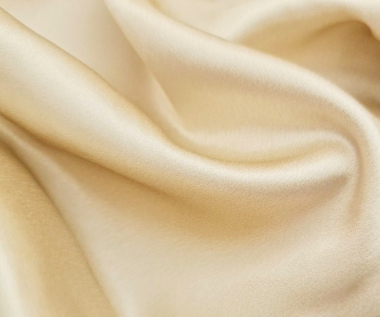 Champagne Silk Pillowcase NZ – Soft 22 Momme Mulberry Silk by Zulfees