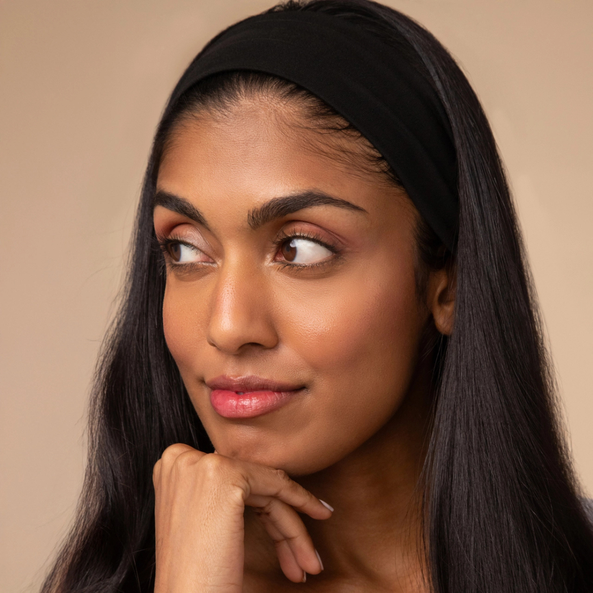 Kitsch Headbands for Women Non Slip - Running Headbands for Girls, Ideal for Working Out, Yoga, Gym, or Lounging | Stretchy Head Bands | Fashion Hair Accessories - Black, 3pcs