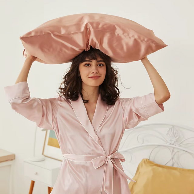 Why Mulberry Silk Pillowcases Are a Must-Have in NZ: Benefits, Care Tips & FAQs