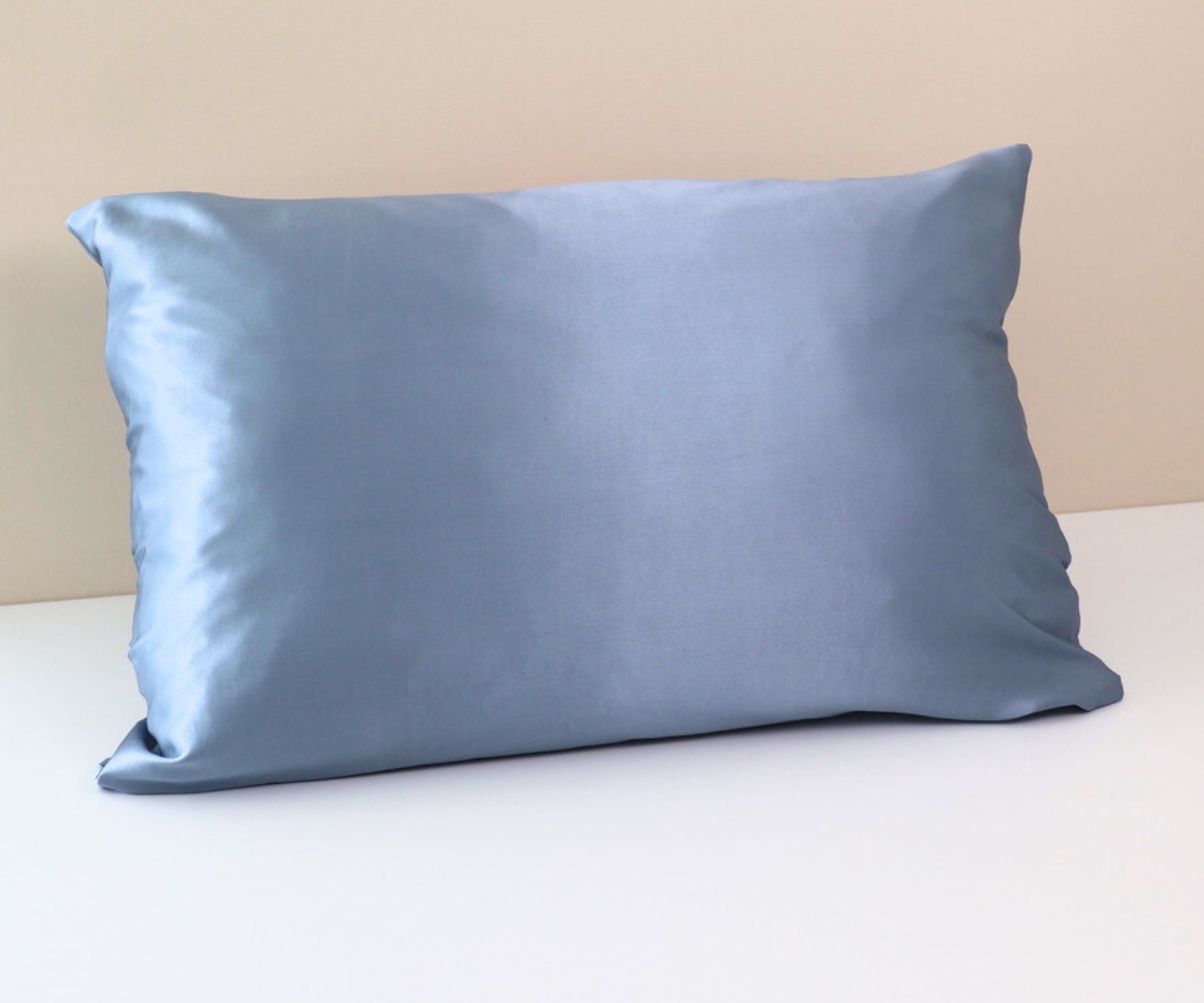Grayish Blue Silk Pillowcase 22 Momme 100% Mulberry Silk Grade 6A 70x50cm with Hidden Zipper