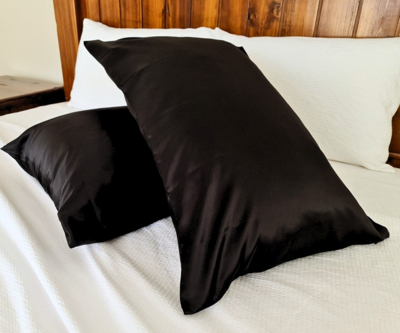 Zulfees Black Silk Pillowcase