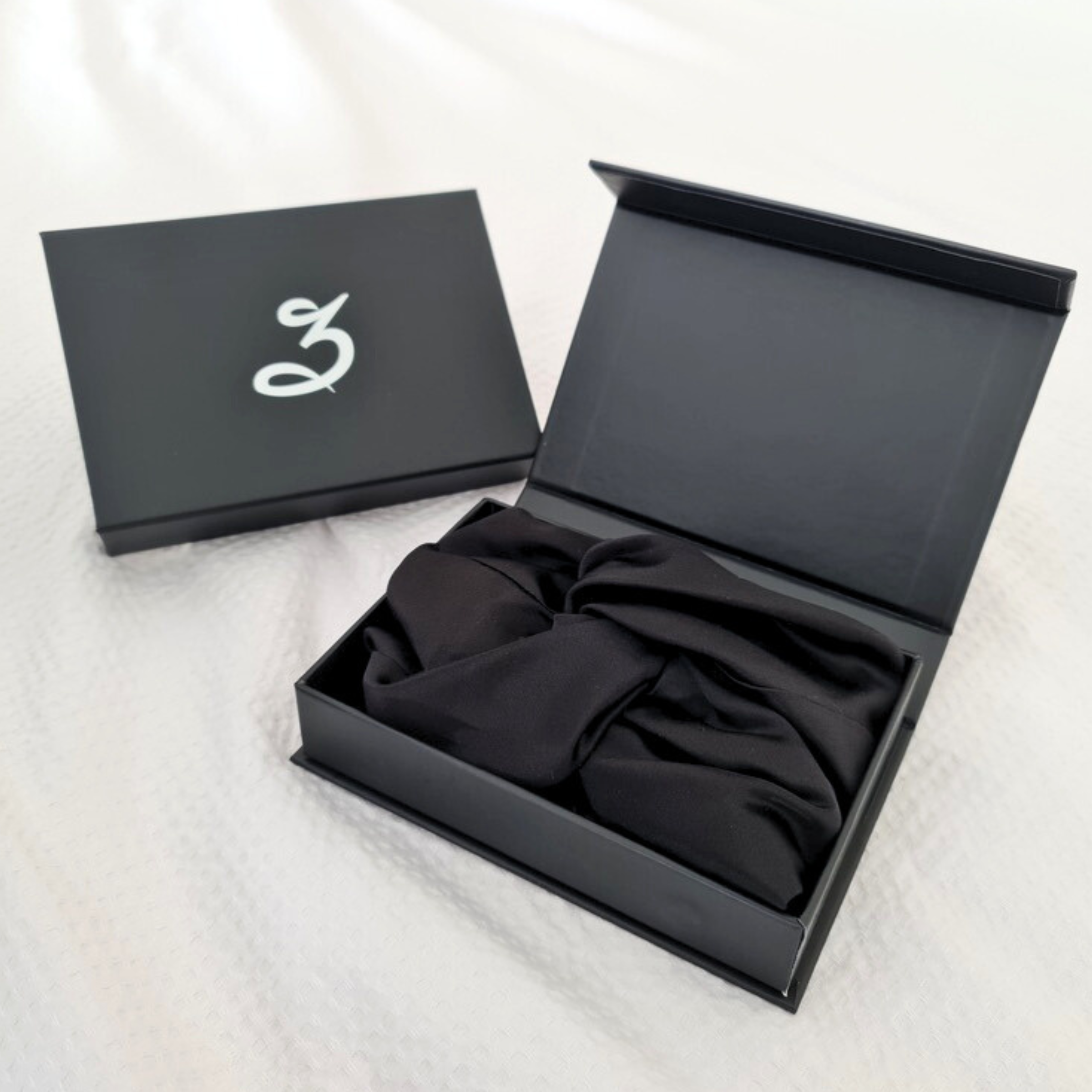 Silk Bonnet - Black Sleep Cap