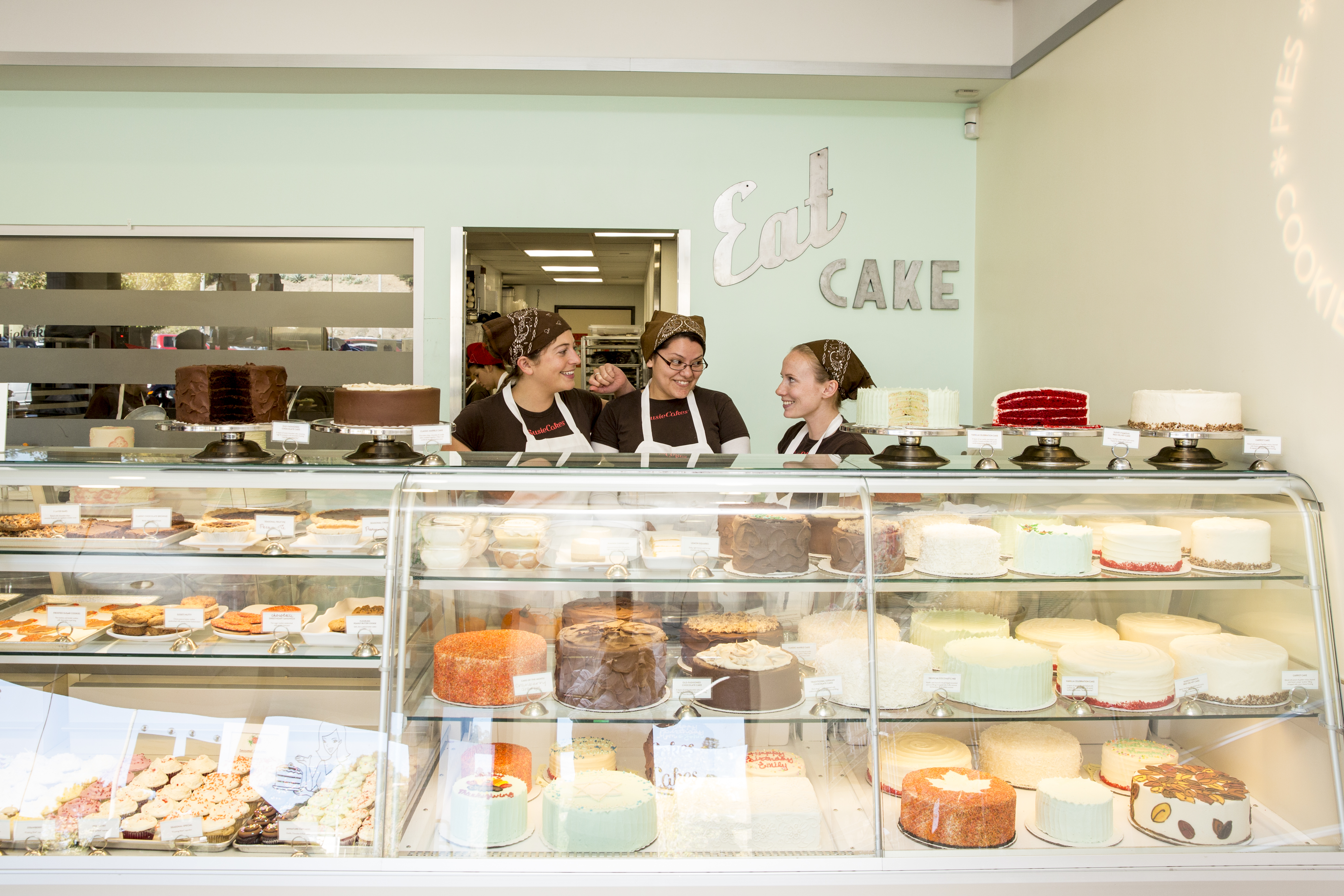 SusieCakes Opens 24th Location on South Lake Avenue - Pasadena Magazine