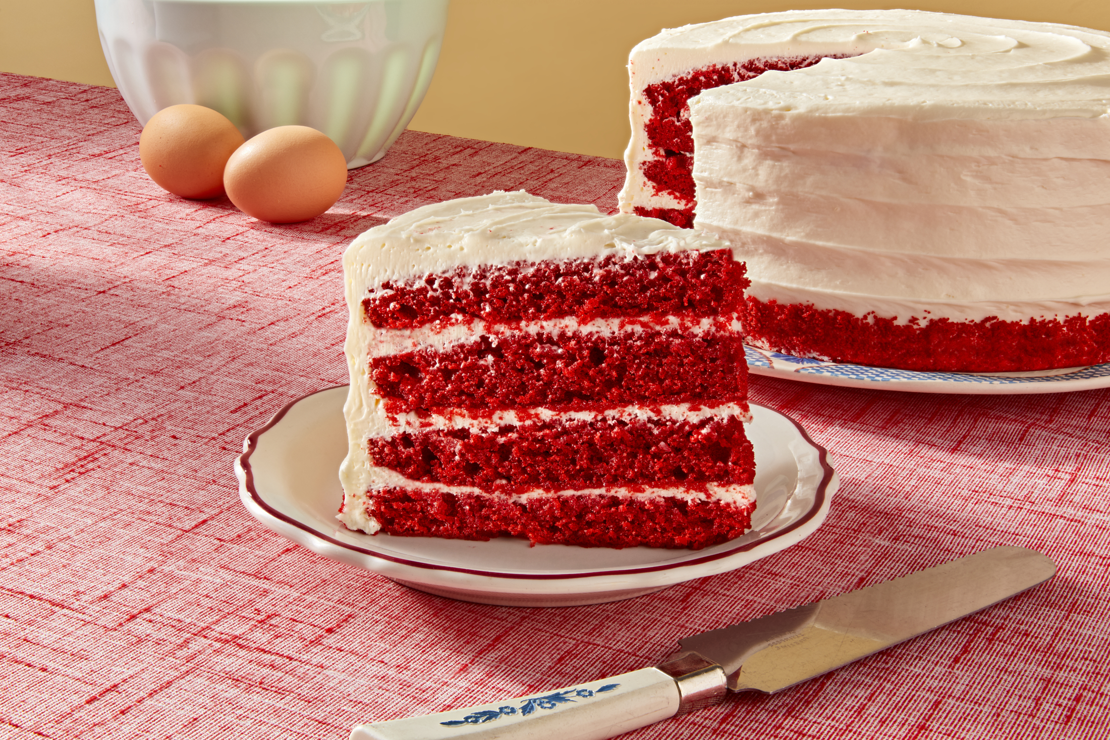 Why Secret Recipe is the Best Choice for Online Birthday Cake Delivery? -  Secret Recipe Restaurant & Cafe | Bangladesh