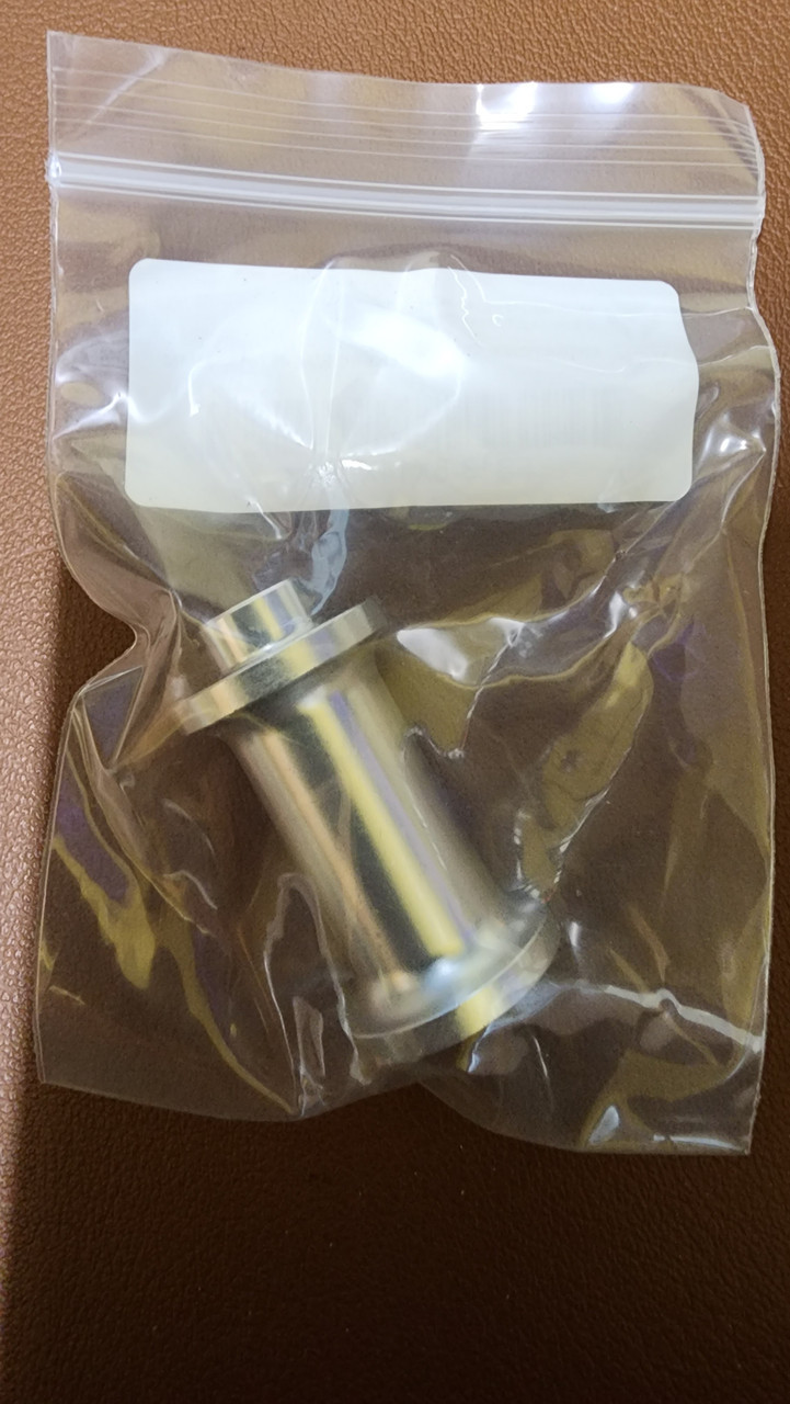 MUFFLER HOOP SPACER - FB13-8X14X35-W