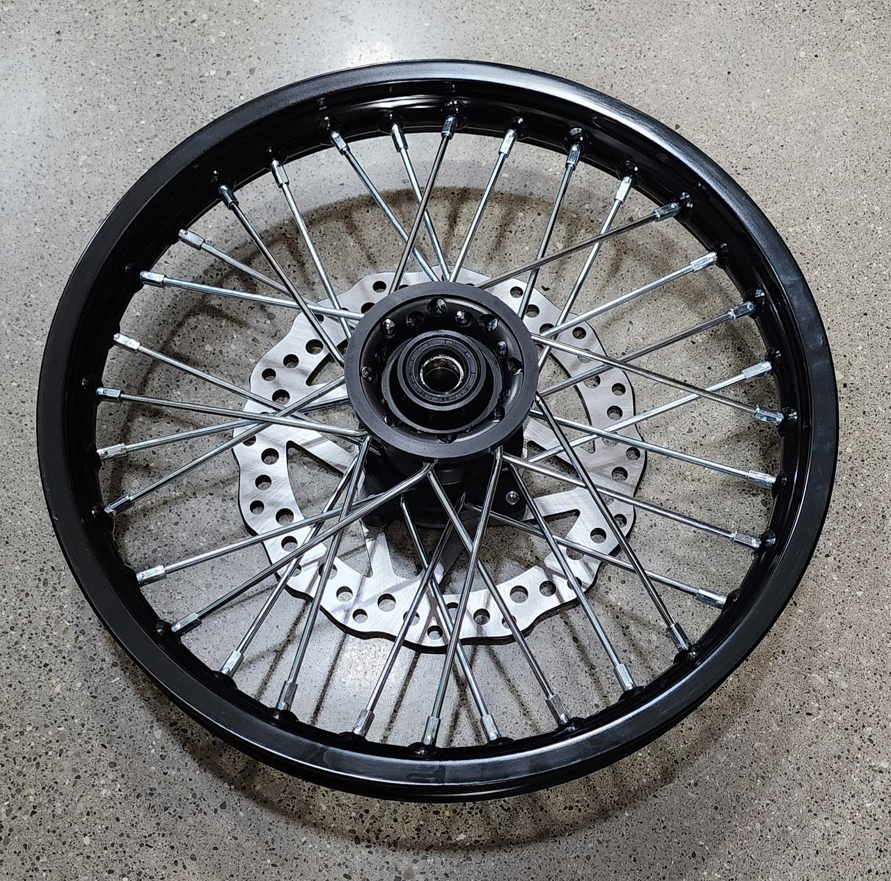 FRONT WHEEL 140/190 - PIR-0601-22-BK FRONT WHEEL 140/190 - PIR-0601-22-BK