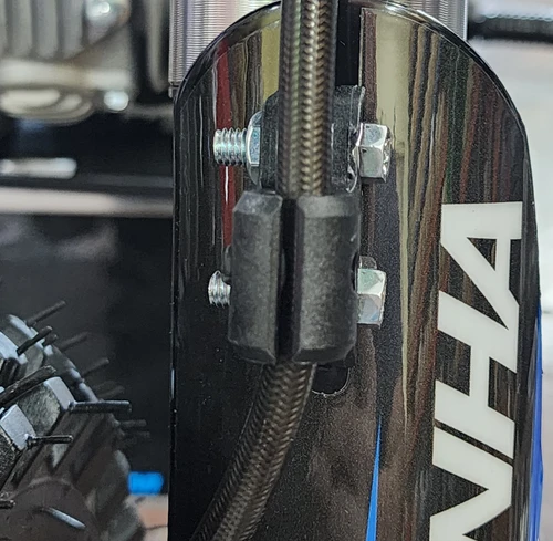 BRAKE LINE RETAINER - BLACK PLASTIC