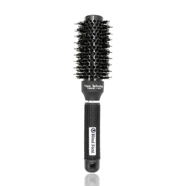The Blond Forte 1.3 inch Round barrel: creates volume and curl shine with boar bristles.
