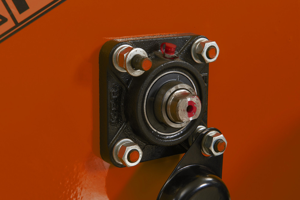 Biotrituratore cippatore BAG100 da 196cc e 6,5cv a benzina - Ama