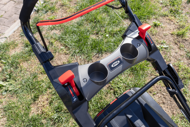 Rasaerba a trazione Ama Zturn TRX 510Z da 196cc funzioni 4in1 - Ama