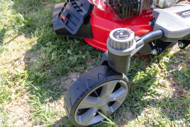 Rasaerba a trazione Ama Zturn TRX 510Z da 196cc funzioni 4in1 - Ama