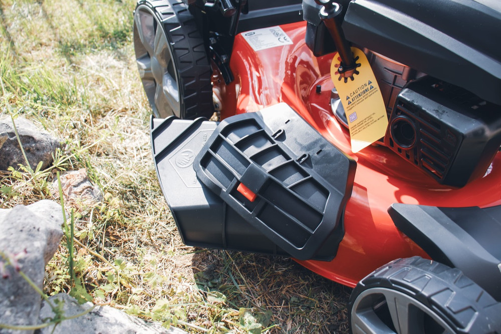 Rasaerba a trazione Ama TRX 525 da 145cc funzioni 4in1 - Ama