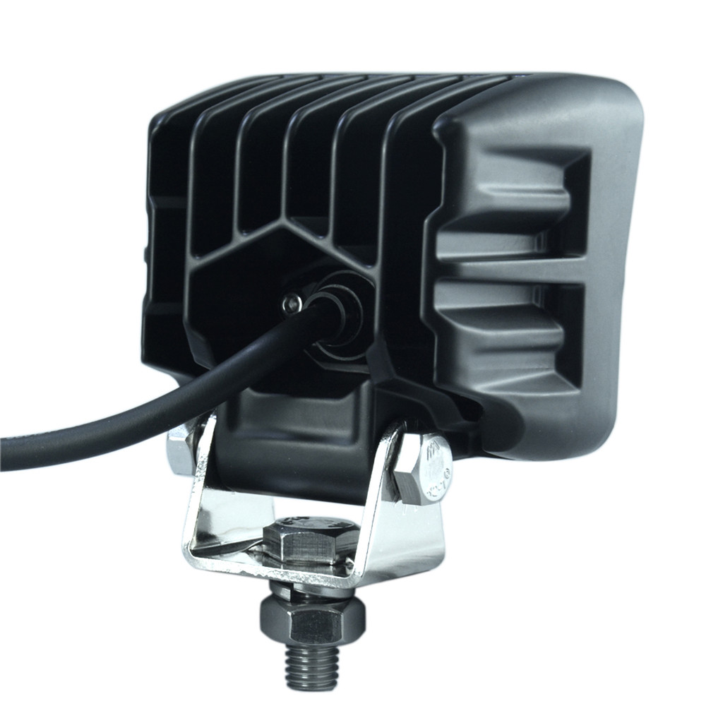 Faro lavoro LED 10-30V DC, 64W, 5120 LM. Fascio di luce ampio, 64 LED - Ama