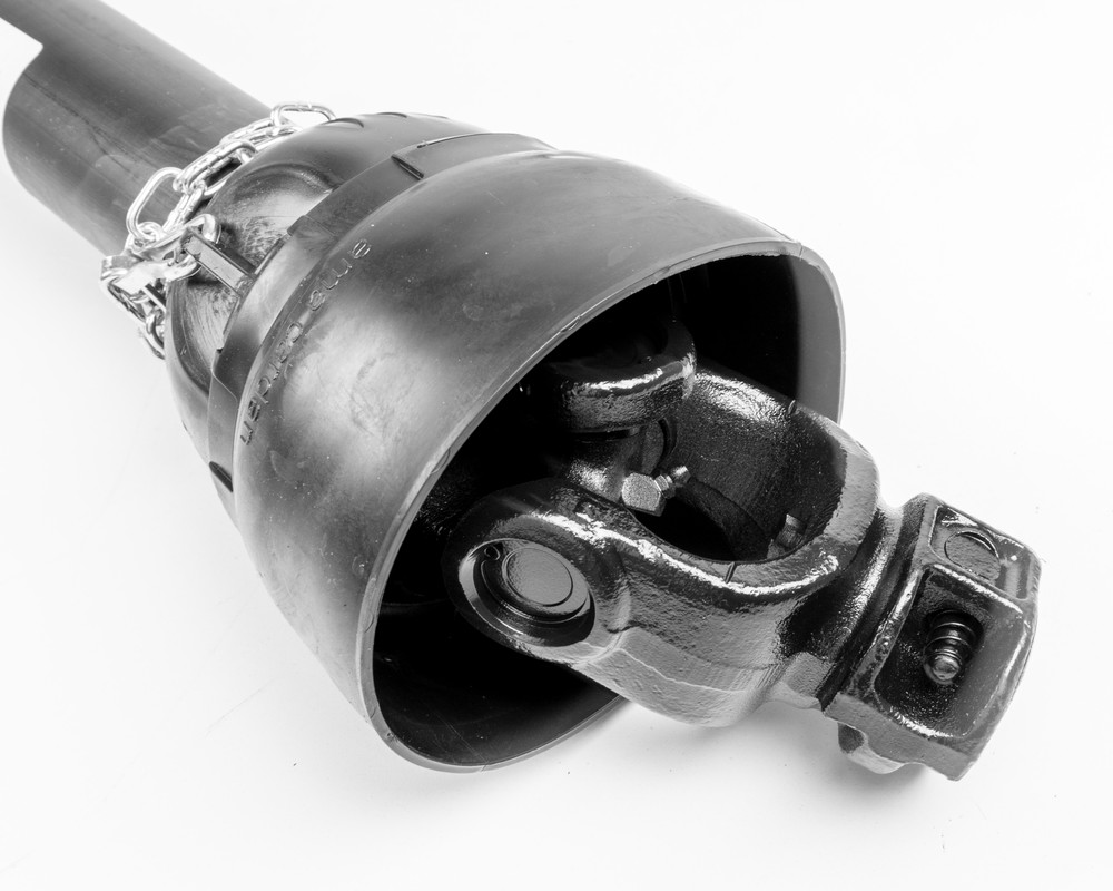 Cardano standard 4x1000 con tubo triangolare - Ama Cardan Cardano standard 4x1000 con tubo triangolare - Ama Cardan