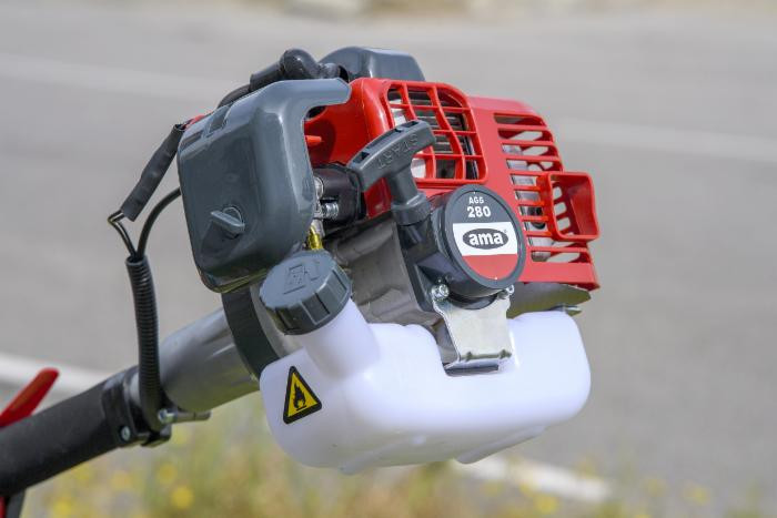 Decespugliatore Ama AG5 280 da 26cc per uso privato - Ama