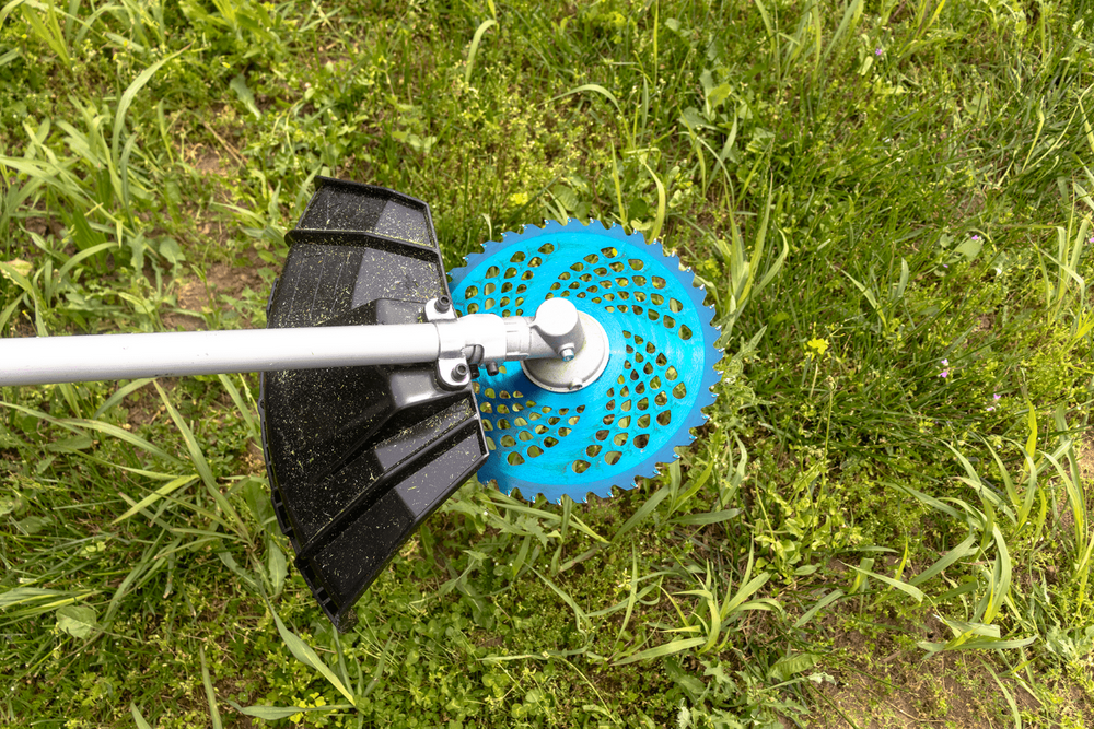 Disco professionale per decespugliatore con 40 denti in tungsteno anodizzato blu Ø esterno 255mm Ø foro 25,4mm per qualsiasi tipo di erba e vegetazione - Ama