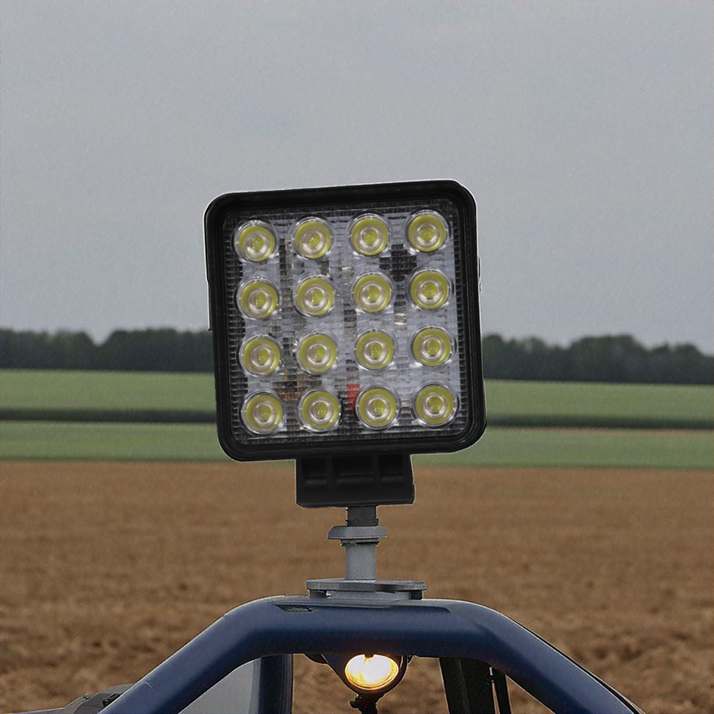 Faro da lavoro 16 LED Epistar a largo raggio freddo 48W IP67 - Ama