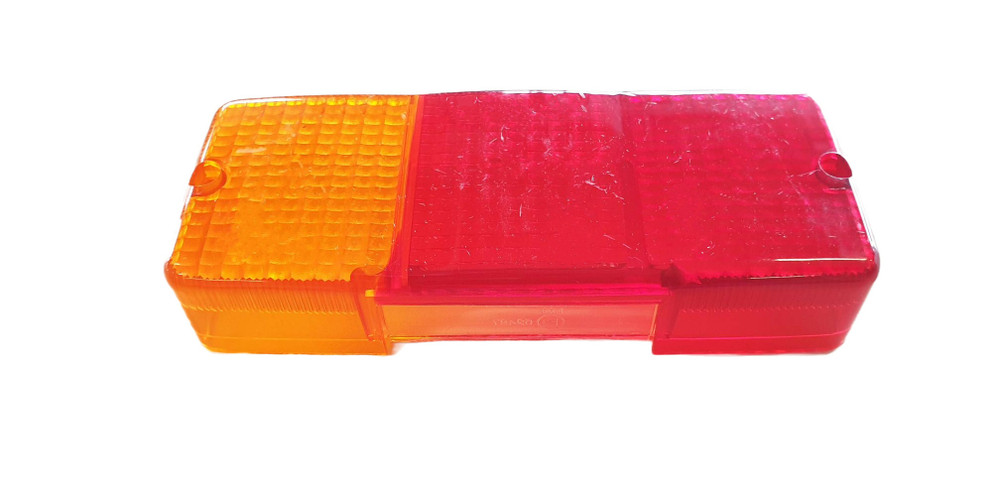 Lente di ricambio fanale posteriore sx a 3 luci per art. 02818 e 02823 - Ama