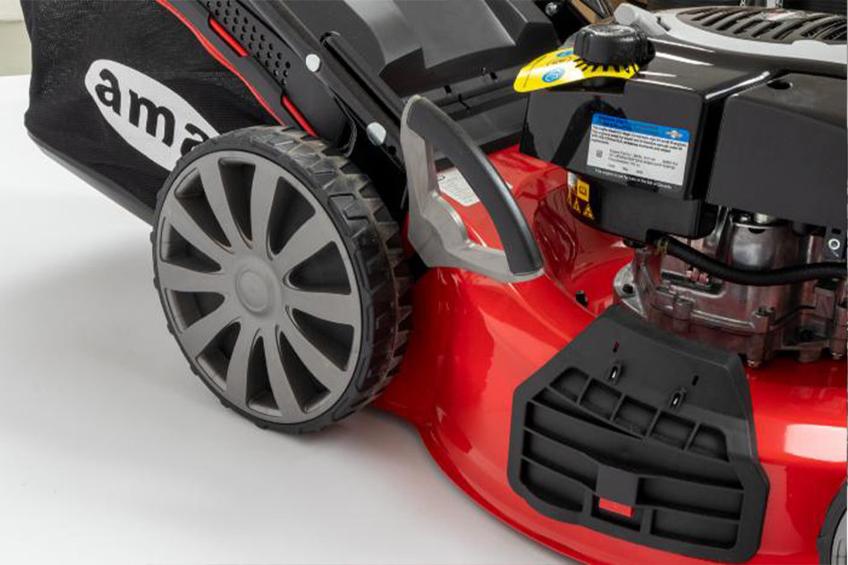 Rasaerba a trazione Ama TRX 531B da 161cc funzioni 4in1 - Ama