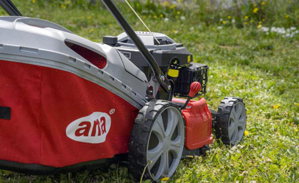 Rasaerba a trazione Ama NRT 465 da 146cc funzioni 4in1 - Ama