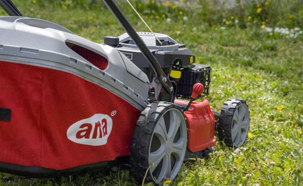 Rasaerba a trazione Ama NRT 465 da 146cc funzioni 4in1 - Ama