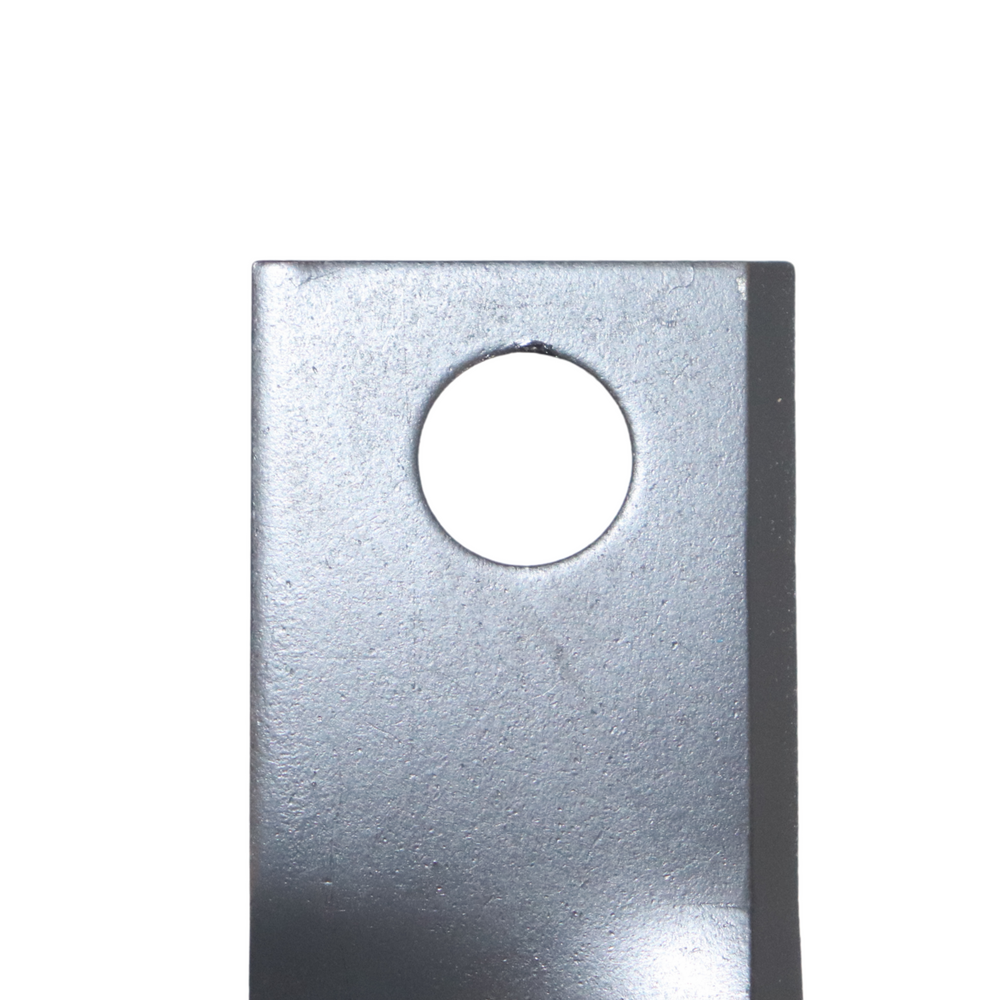 Coltello destro piegato 93x48mm con foro Ø 19mm adattabile ai rif.originali PZ TF70 e Krone 1513860 - Ama