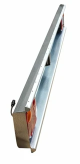 Paraurto fisso  in ferro pre-zincato 1800 mm con fanali posteriori e luce targa 12V alogeni. - Ama